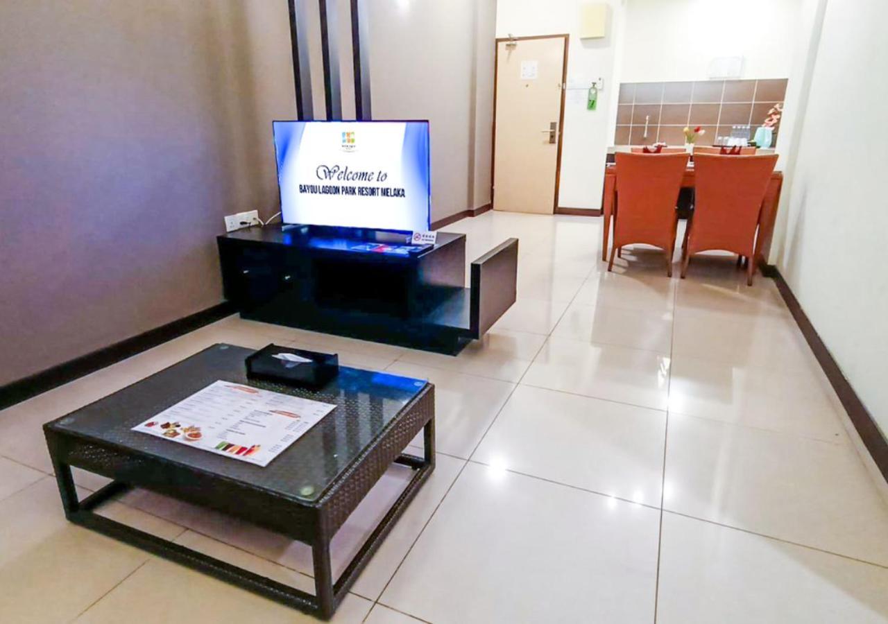 Bayou Lagoon Park Resort Malacca Ngoại thất bức ảnh