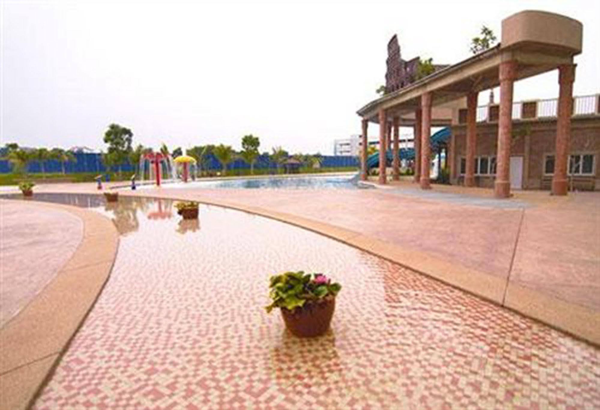 Bayou Lagoon Park Resort Malacca Ngoại thất bức ảnh